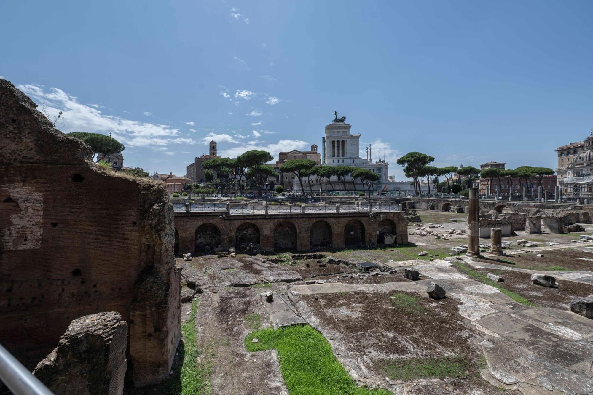 Ibernesi 23 - Fori Imperiali Roma Exterior foto